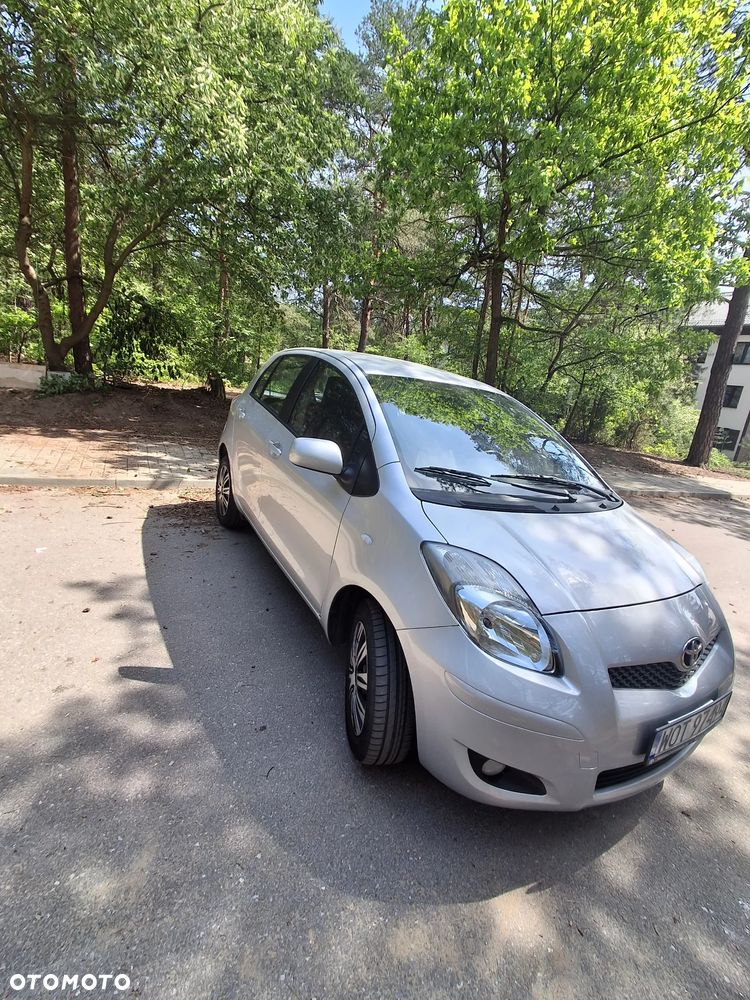 Toyota Yaris - 18