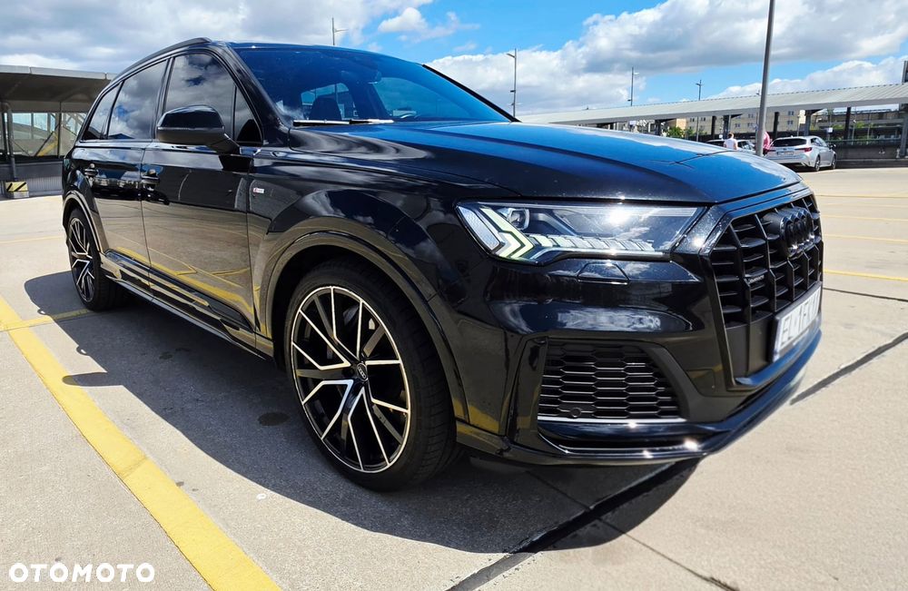 Audi Q7 55 TFSI mHEV Quattro S Line Tiptr - 2