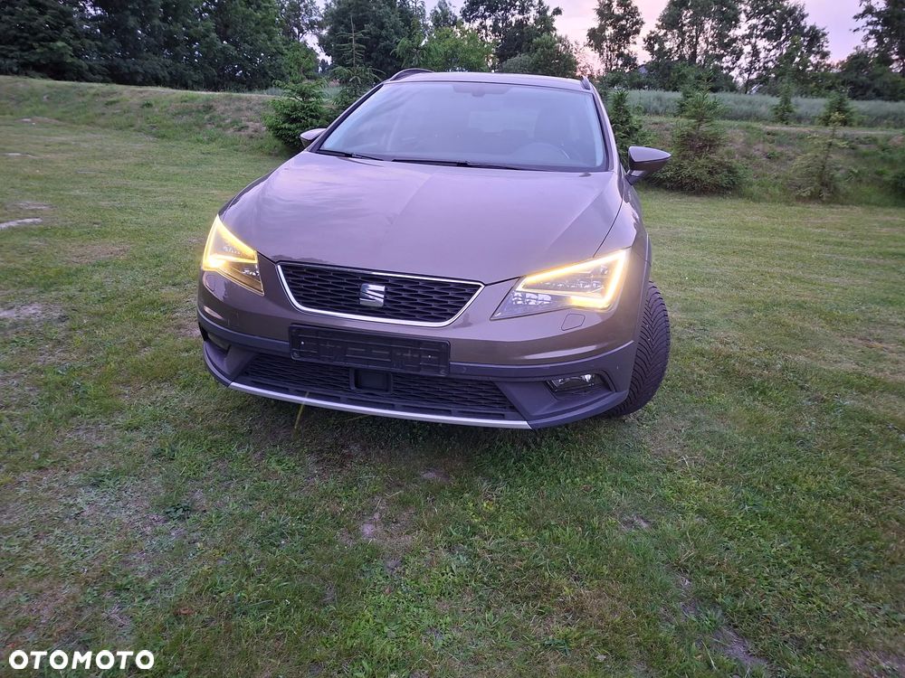 Seat Leon 1.8 TSI Xcellence S&S DSG - 13