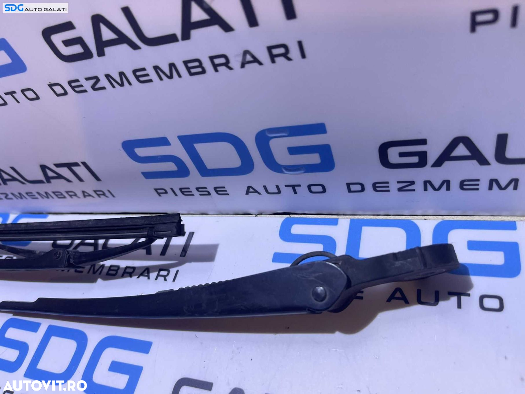 Brat Stergator Luneta Geam Sticla Hayon Haion Portbagaj Seat Alhambra 2001 - 2010 Cod 7M3955707 - 3