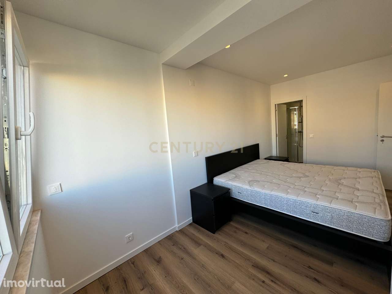 Apartamento Renovado T3 em Mina de Água, Amadora - Grande imagem: 4/16