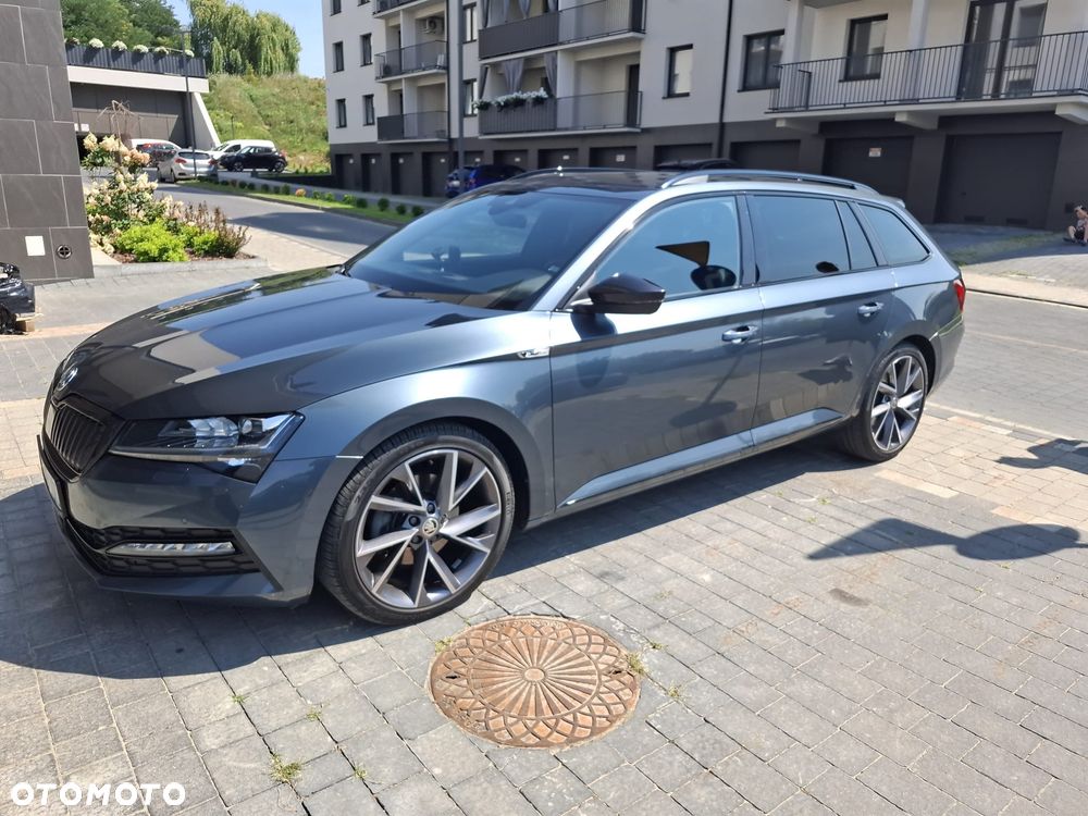 Skoda Superb 2.0 TDI SCR 4x4 Sportline DSG - 2
