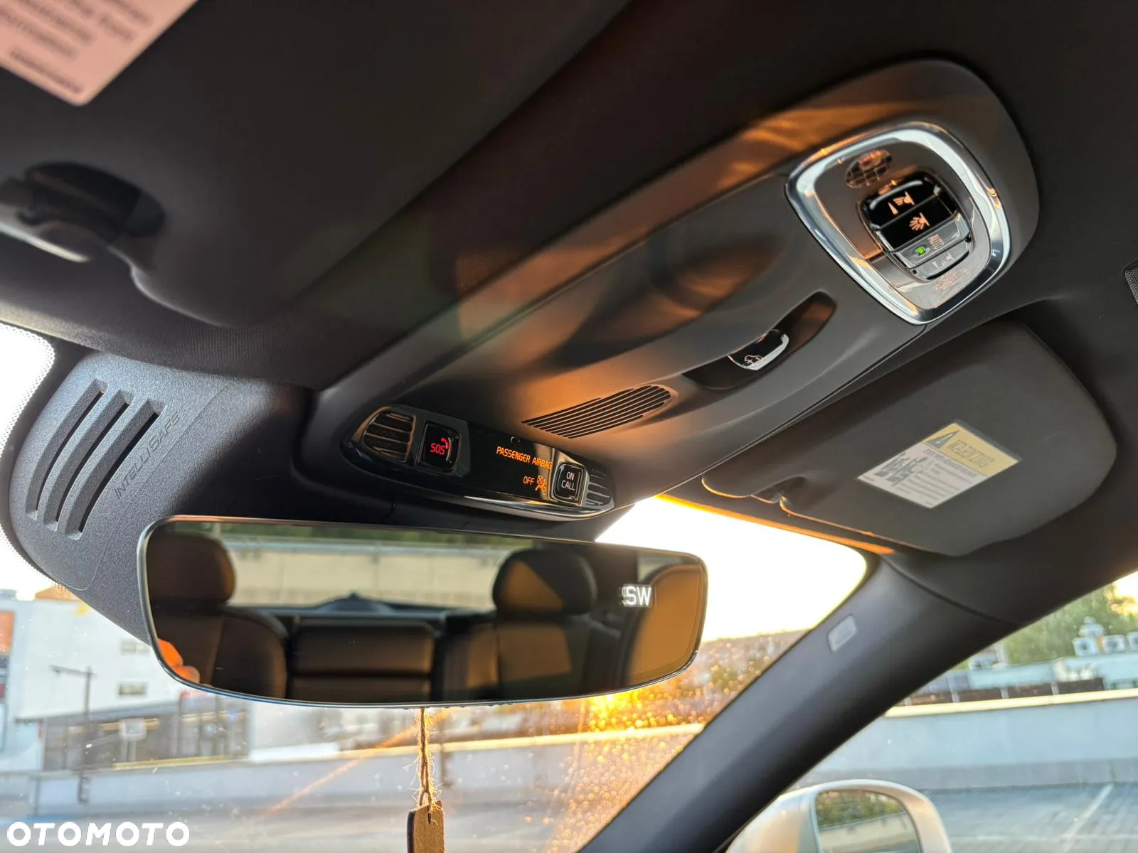 Volvo XC 60 T6 AWD Geartronic RDesign - 15