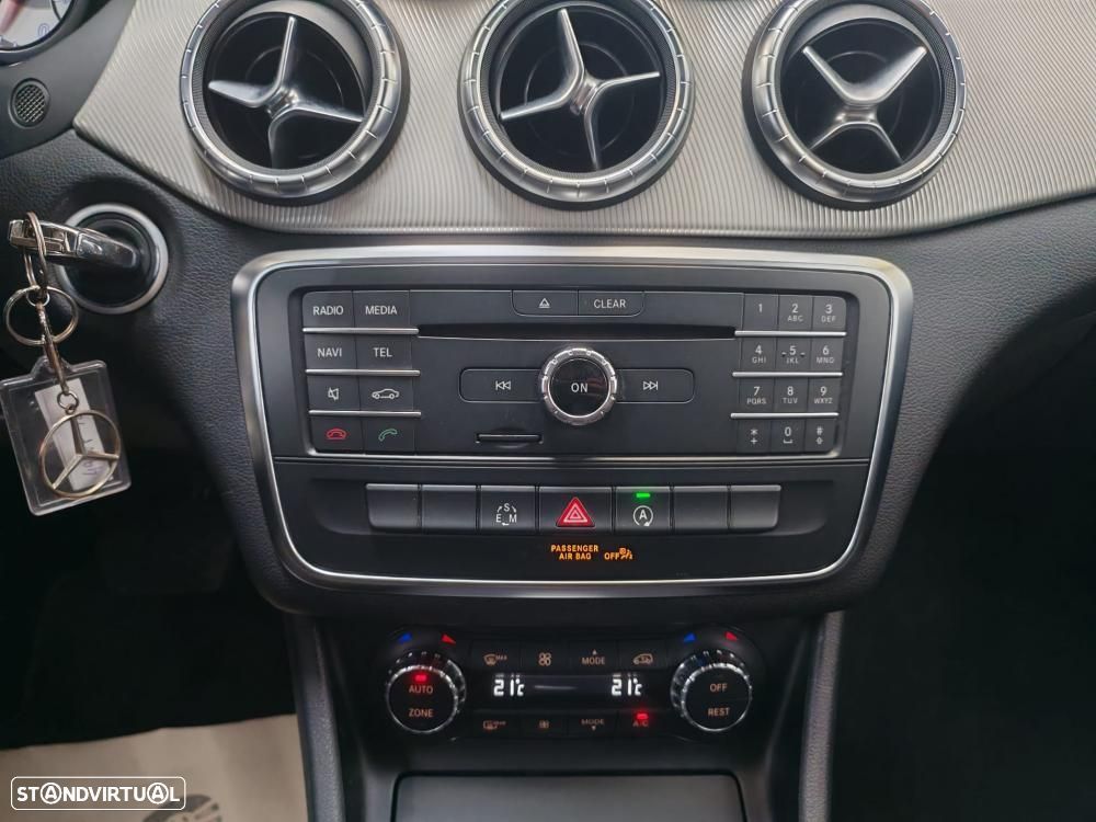 Mercedes-Benz CLA 200 d Shooting Brake AMG Line Aut. - 22