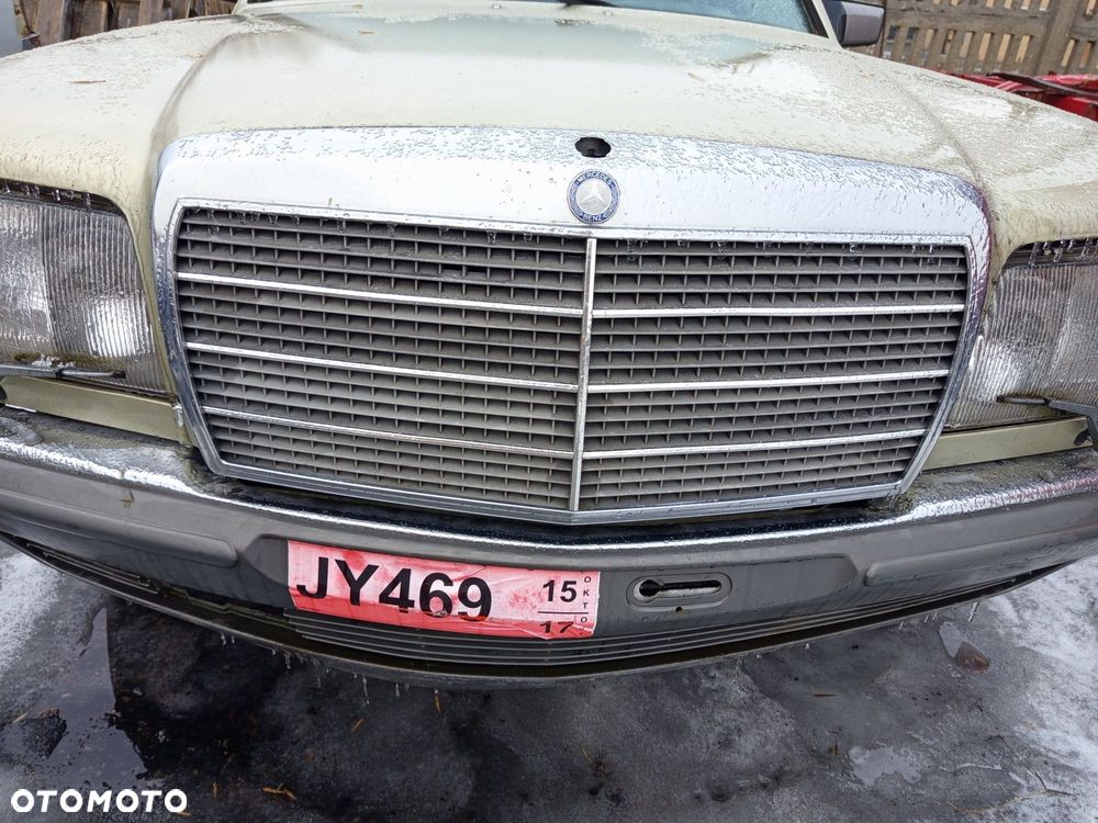 Grill Mercedes Benz W126 - 2