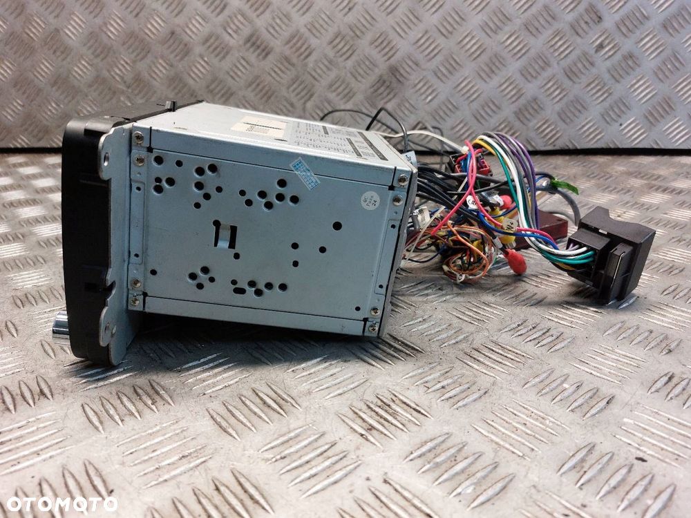 RADIO ODTWARZACZ + RAMKA VOLKSWAGEN PASSAT B6 - 6