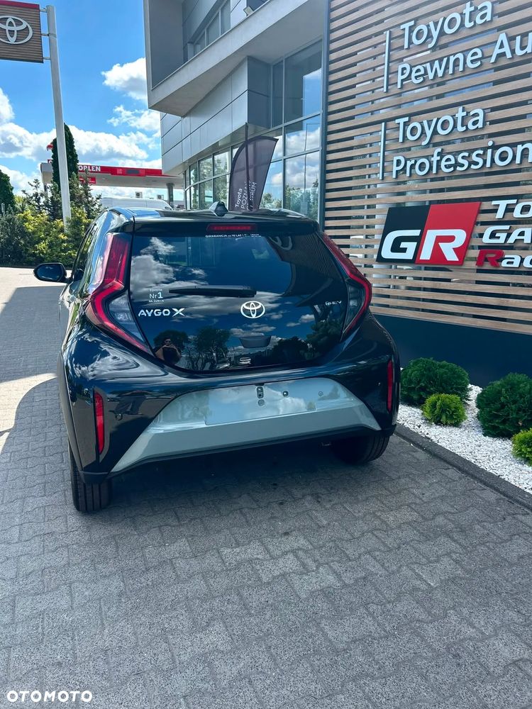 Toyota Aygo X Hybrid 1.5 Style e-CVT - 5