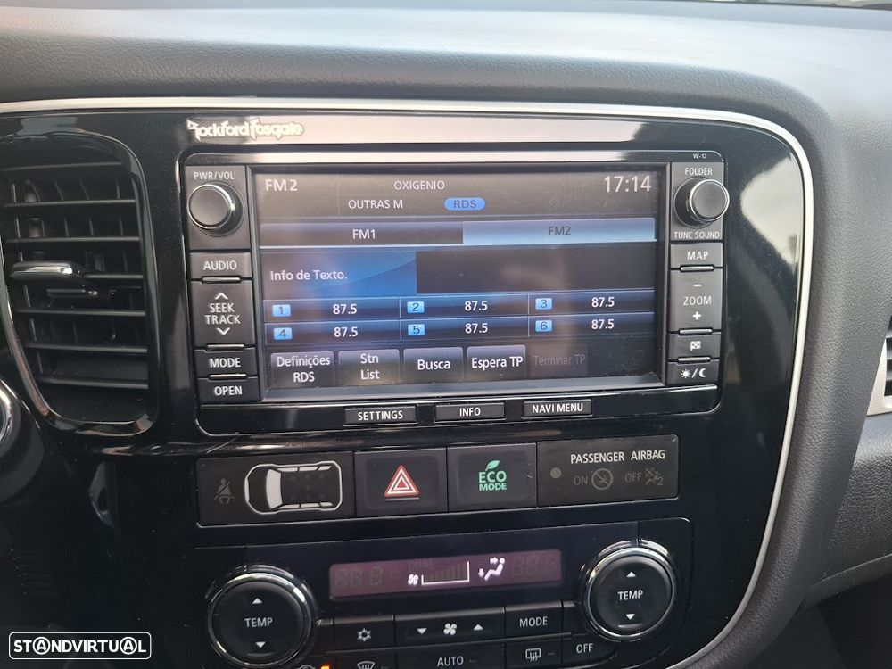 Mitsubishi Outlander - 15