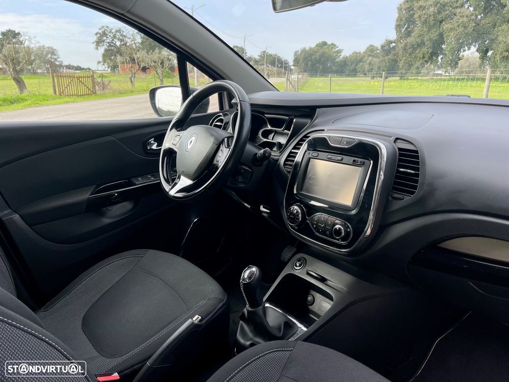 Renault Captur 1.5 dCi Exclusive - 15