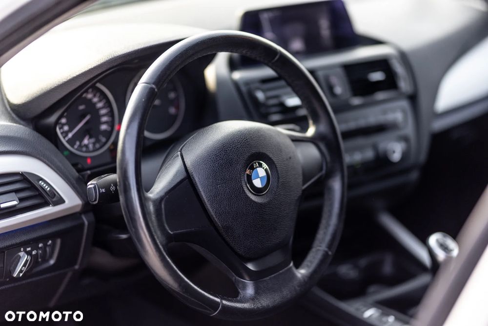 BMW Seria 1 116d Urban Line - 6