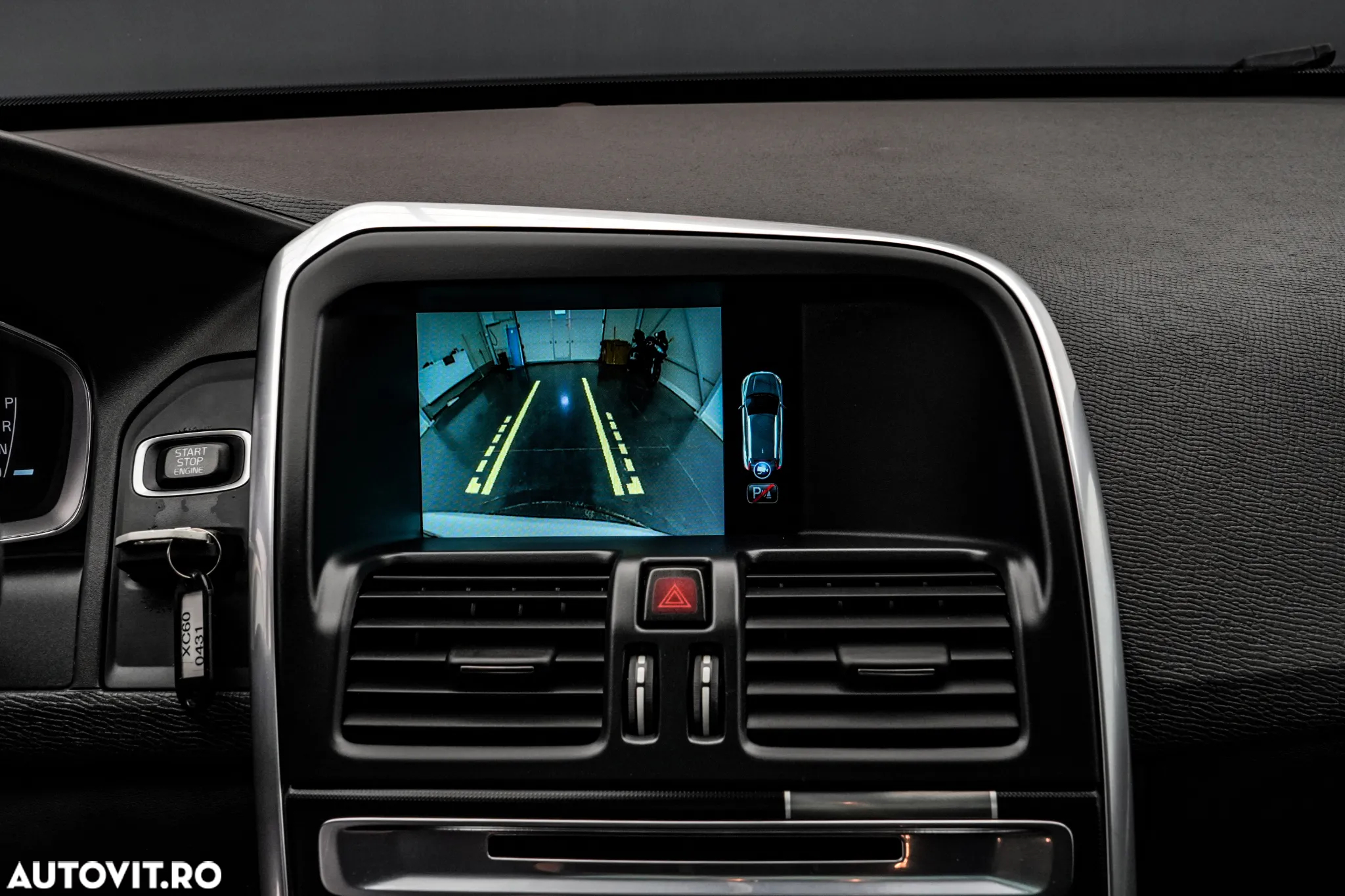 Volvo XC 60 D4AWD R-Design - 22