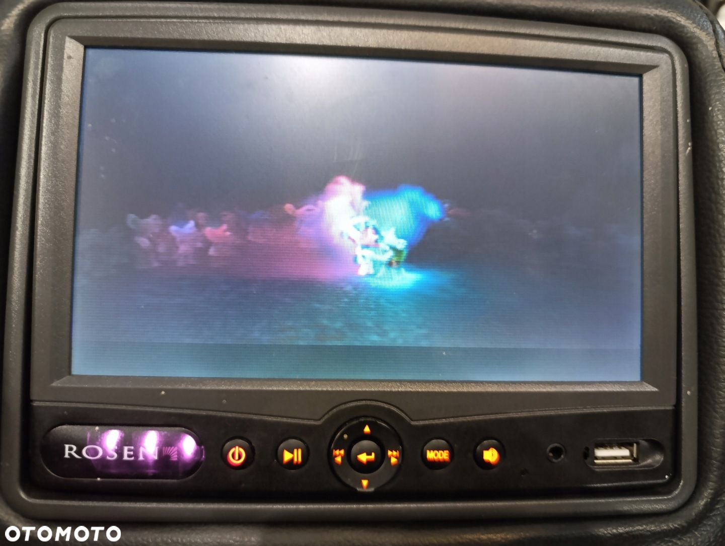 BMW E70 X5 MONITORY DVD W ZAGŁÓWKACH ZESTAW ROSEN AV7500 - 7