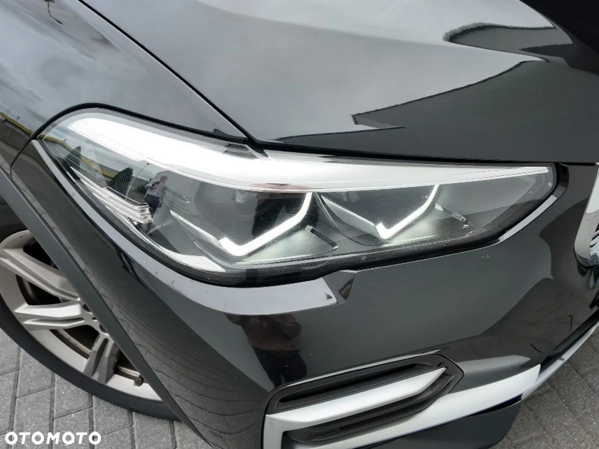 BMW X5 xDrive40d mHEV - 11