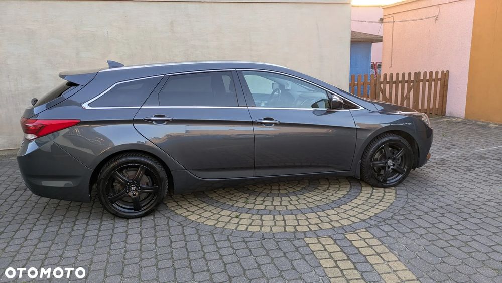 Hyundai i40 1.7 CRDi Premium - 17