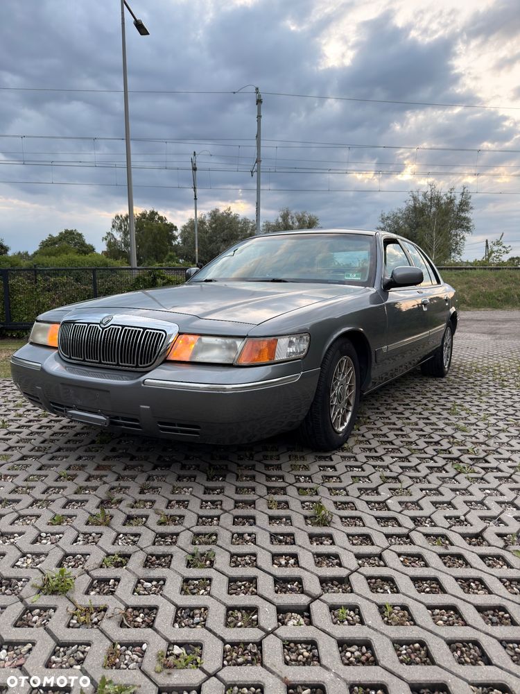 Mercury Marquis - 9