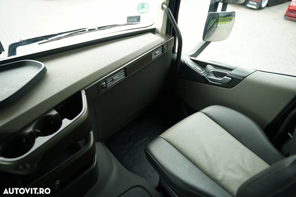 Volvo FH 500 / XXL / RETARDER / PUNGĂ JOSĂ / MEGA / ECHIPAMENT MAXIM / CONTRACT DE REPARAȚIE POST-SERVICE / - 31