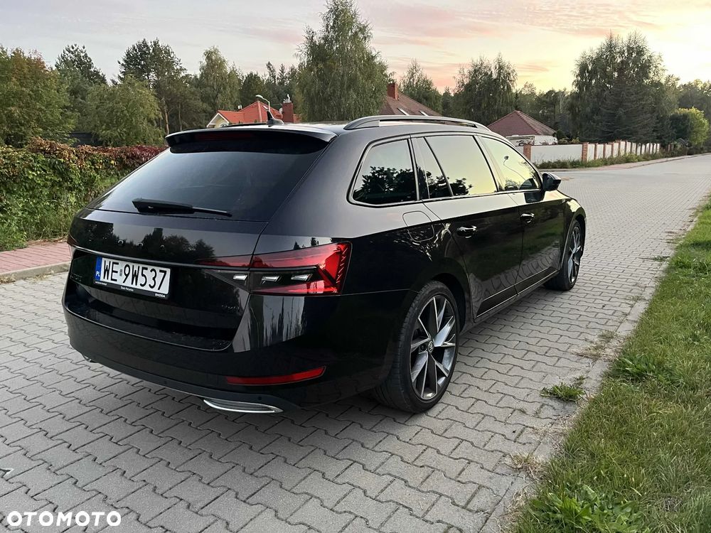 Skoda Superb 2.0 TDI SCR 4x4 Sportline DSG - 3