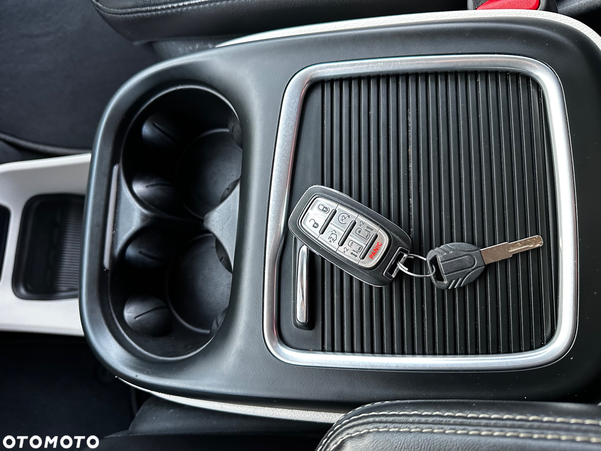 Chrysler Pacifica - 19