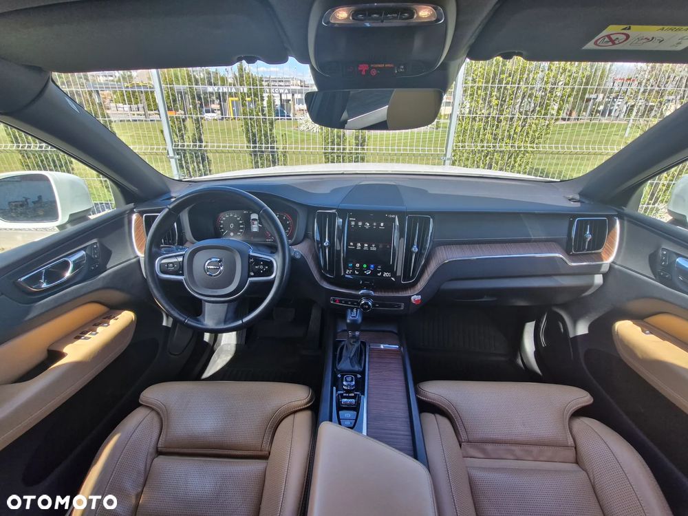 Volvo XC 60 T5 AWD Inscription - 21