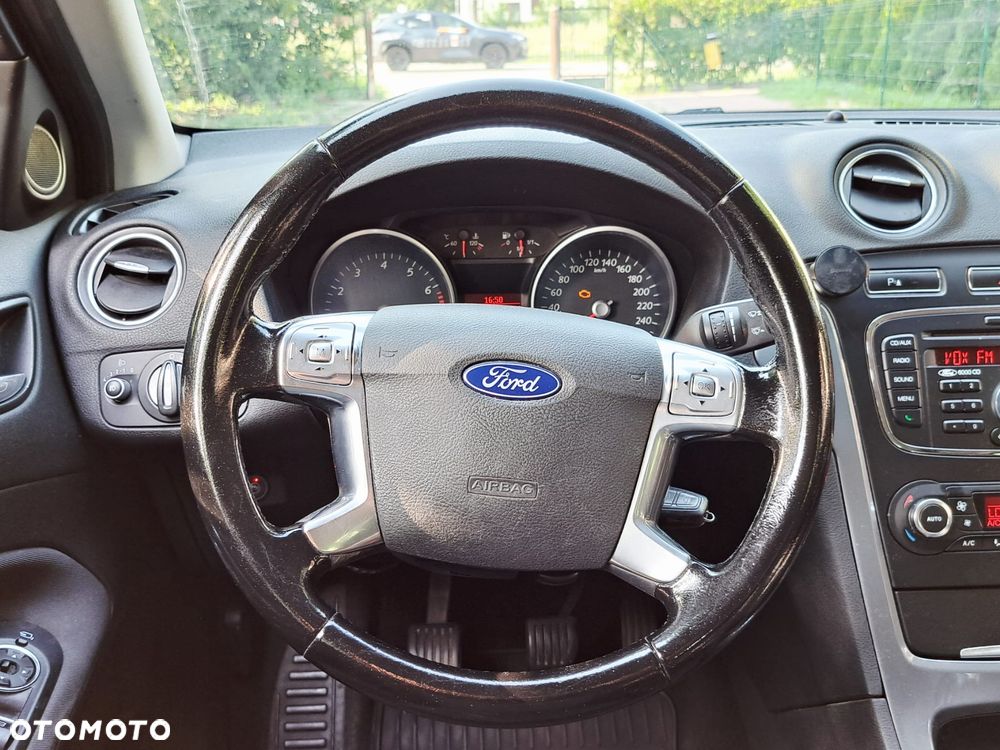 Ford Mondeo 1.6 Gold X - 31