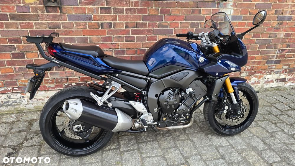 Yamaha FZ - 18