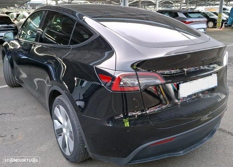 Tesla Model Y Tração Traseira - 3