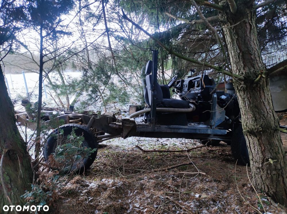 Land Rover Defender - 13