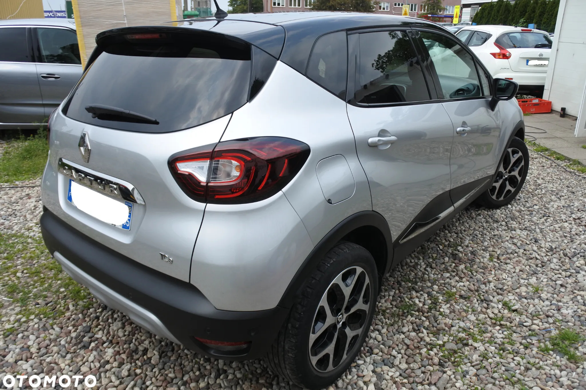 Renault Captur ENERGY TCe 120 EDC Luxe - 3