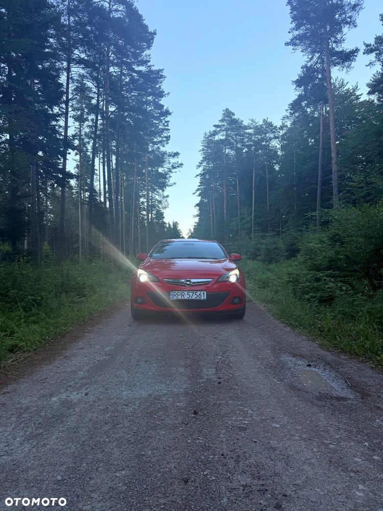 Opel Astra 1.4 T Enjoy - 2