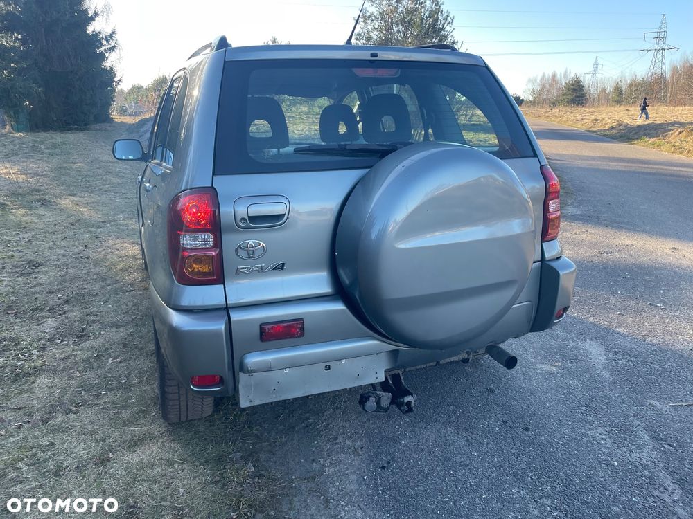 Toyota RAV4 2.0 D-4D Sol - 6