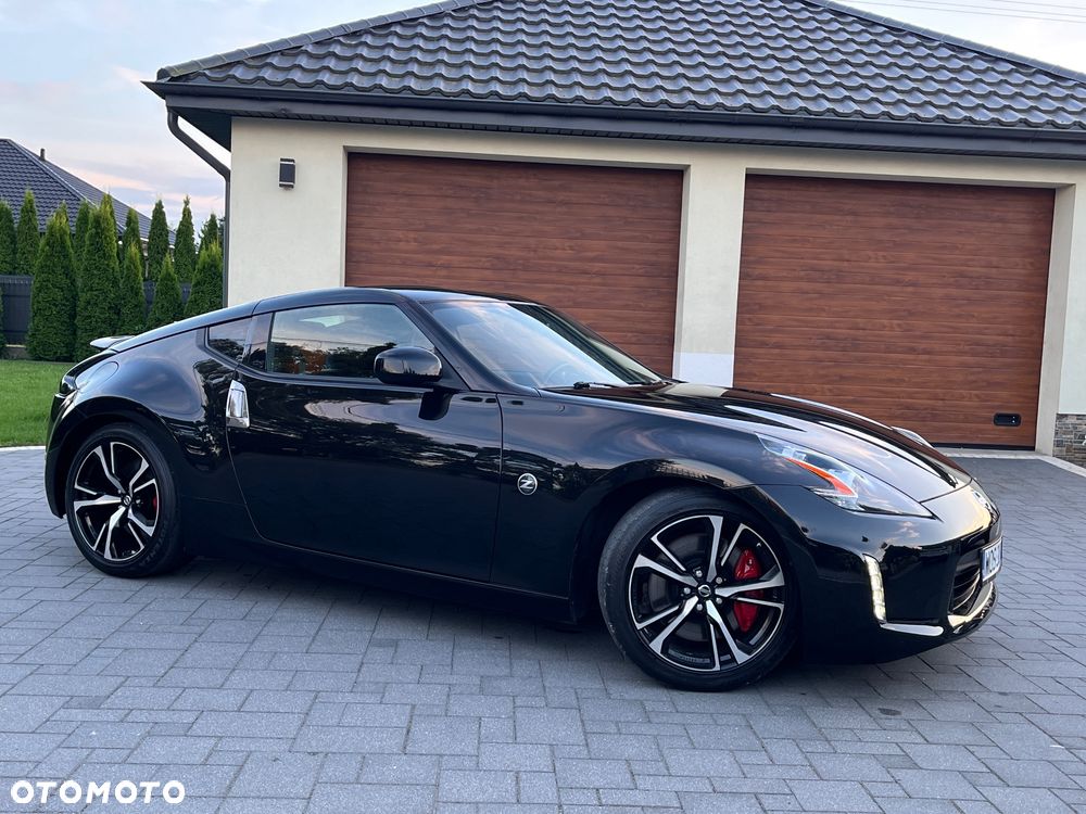 Nissan 370 Z - 6