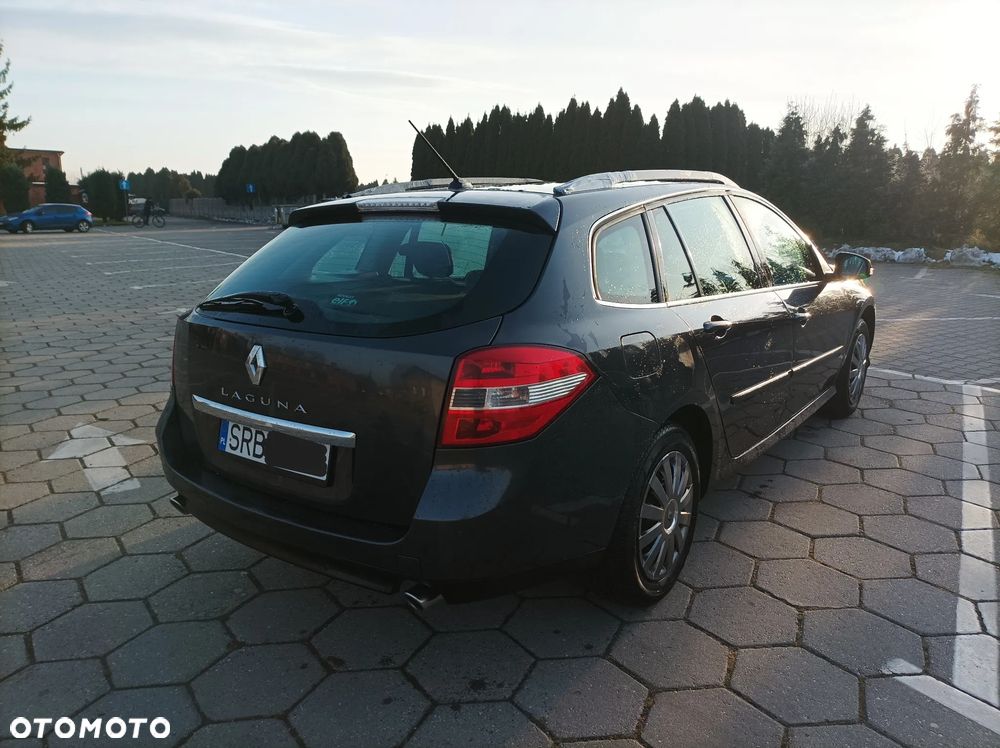 Renault Laguna 2.0 dCi FAP Privilege - 3