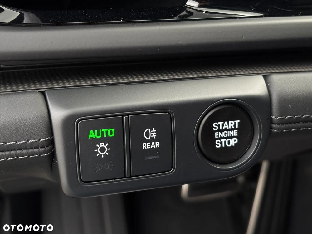 Porsche Panamera Turbo E-Hybrid PHEV - 27