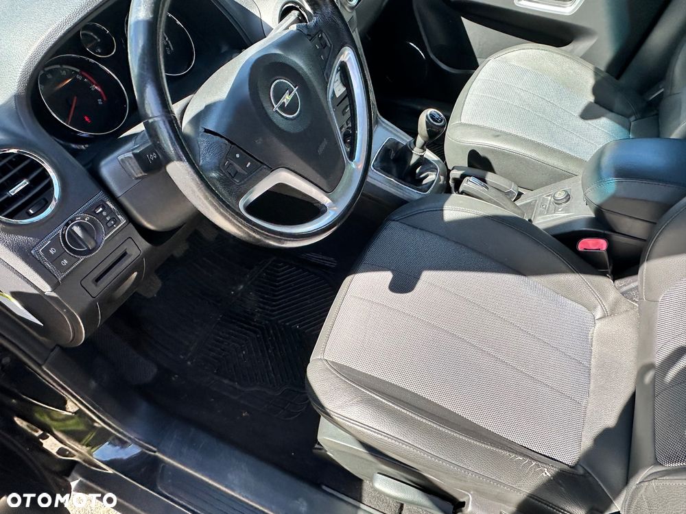 Opel Antara - 17