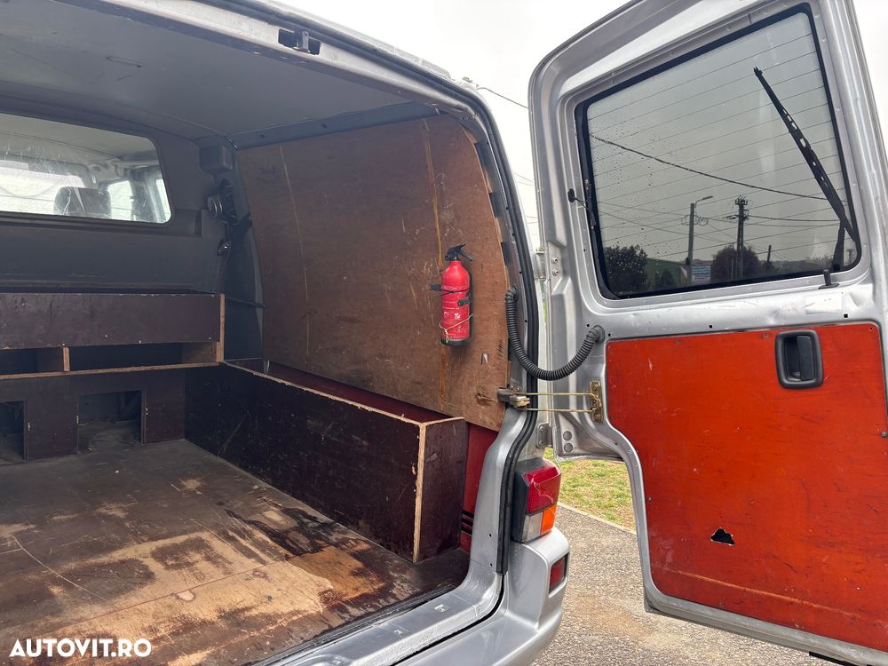 Volkswagen Transporter - 10