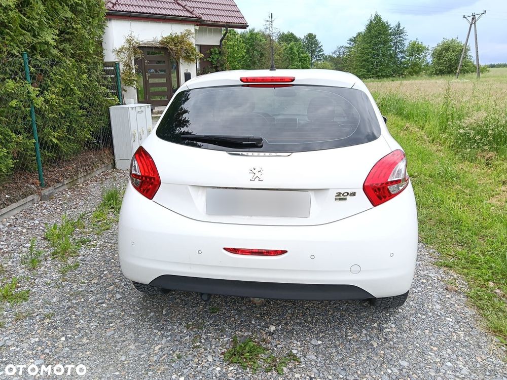 Peugeot 208 e-HDi 92 ETG6 Stop&Start Allure - 5