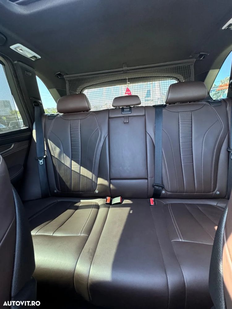 BMW X5 xDrive40d - 7