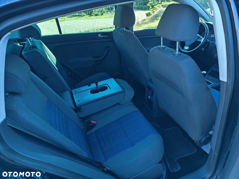 Volkswagen Golf Plus 1.6 FSI Tour Edition - 6