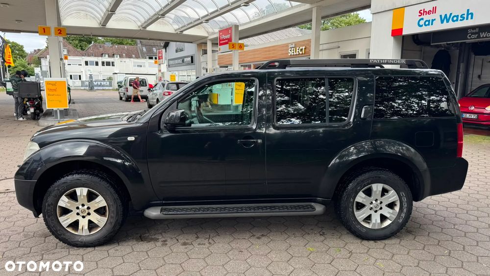 Nissan Pathfinder 2.5 DCi Elegance - 39