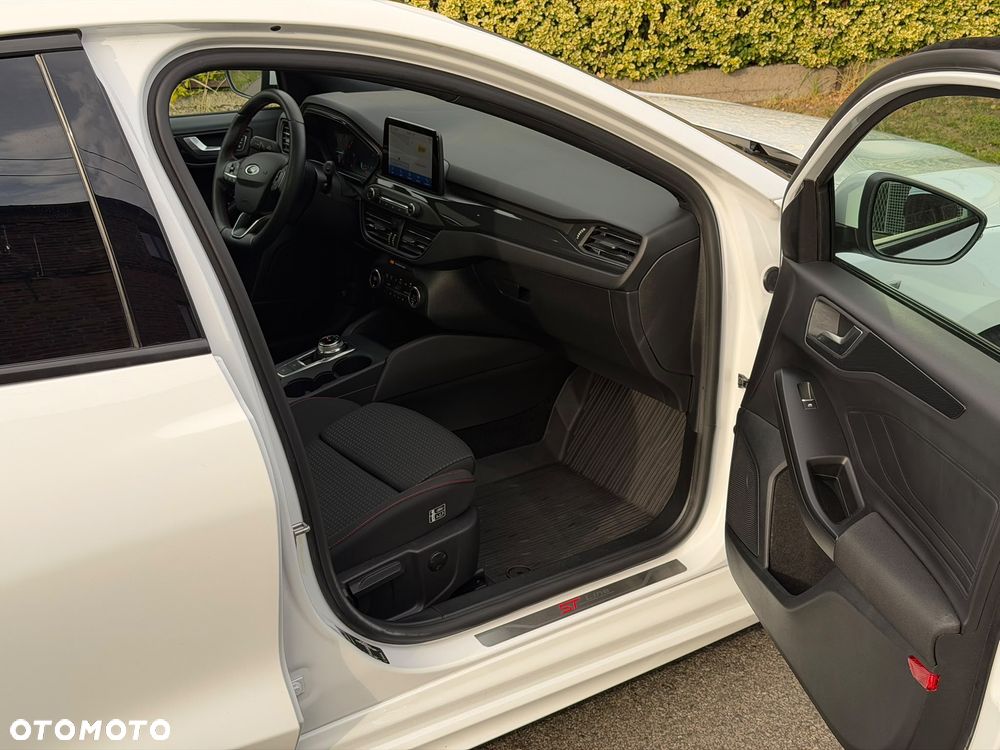 Ford Focus 2.0 TDCi ST-Line Black ASS PowerShift - 21