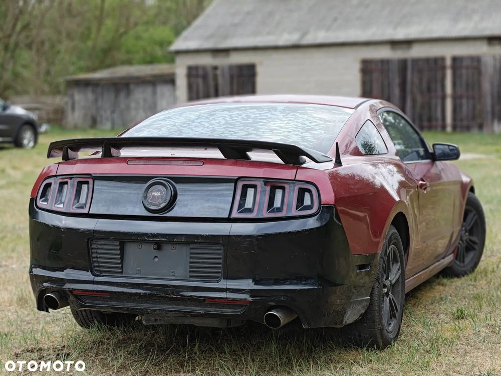 Ford Mustang 3.7 V6 Premium - 14