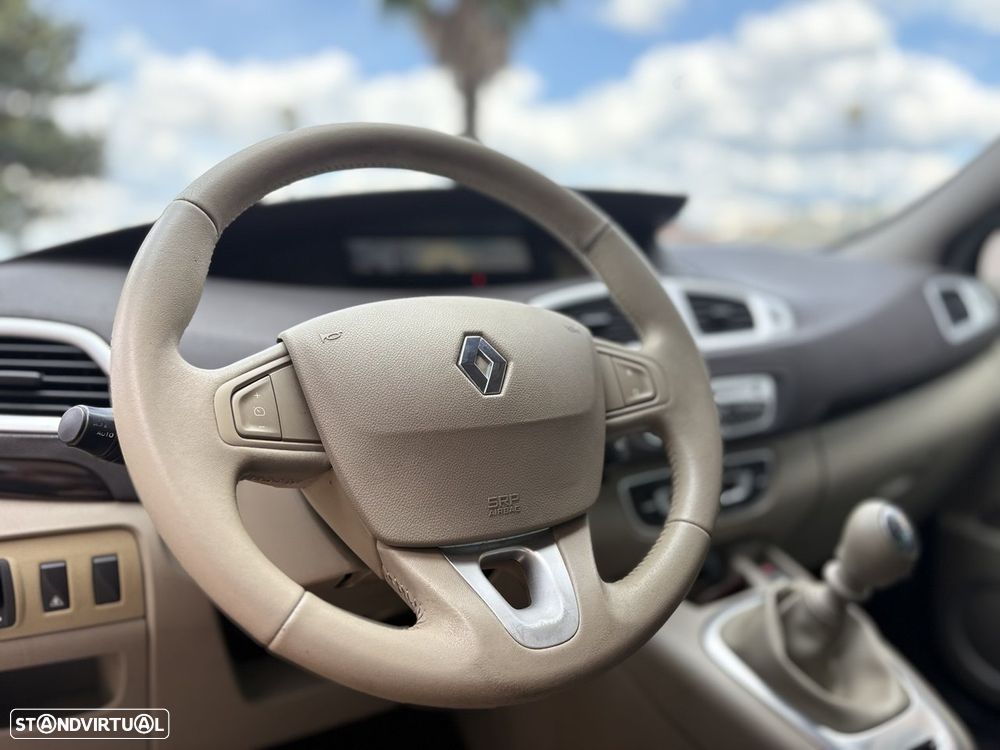 Renault Grand Scénic 1.5 dCi Luxe 7L - 6