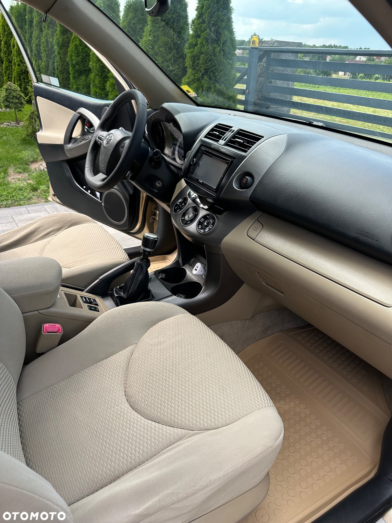 Toyota RAV4 2.0 VVT-i Sol 4x2 - 13