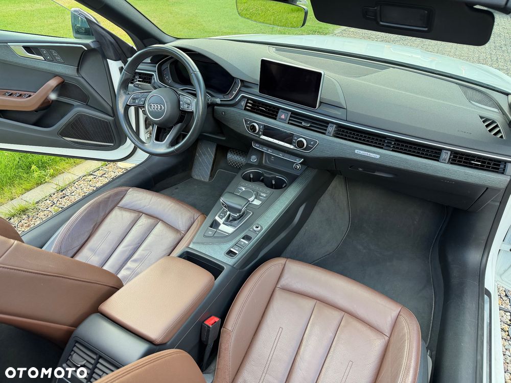 Audi A5 Cabrio - 13