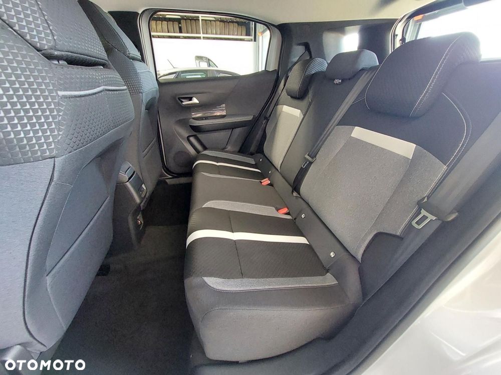 Opel Frontera 1.2 T mHEV GS eDTC6 - 11