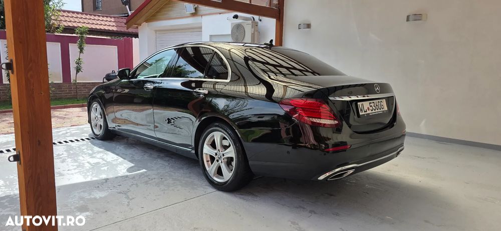 Mercedes-Benz E 220 d 9G-TRONIC AMG Line - 6