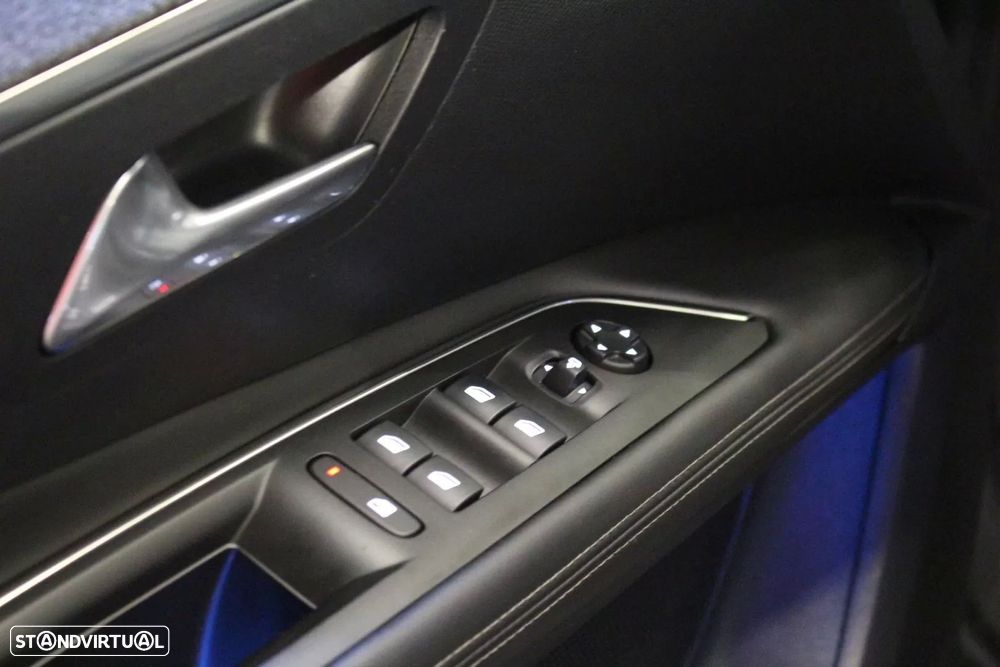 Peugeot 3008 1.5 BlueHDi Allure - 25