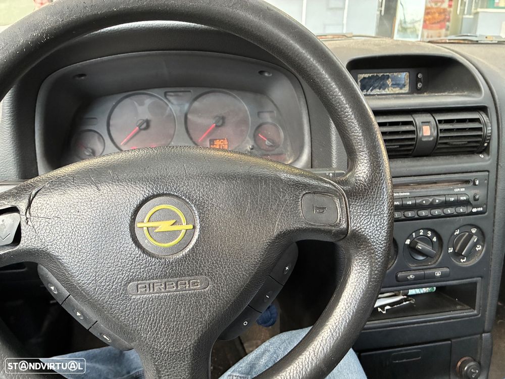 Opel Astra 1.4 Club - 4