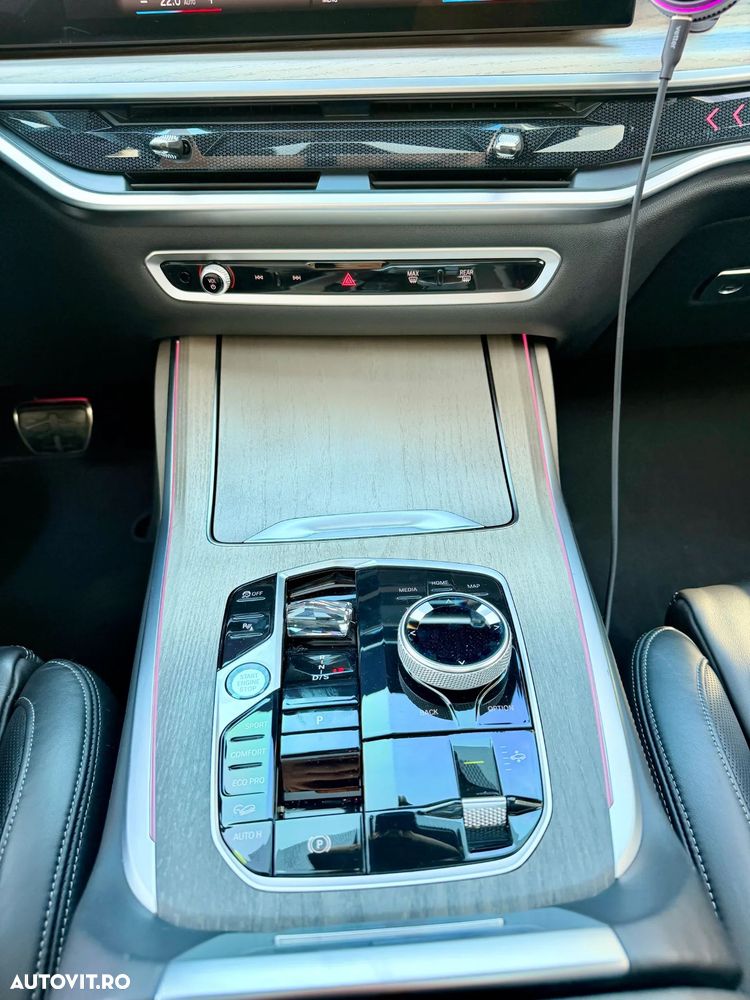 BMW X7 - 14