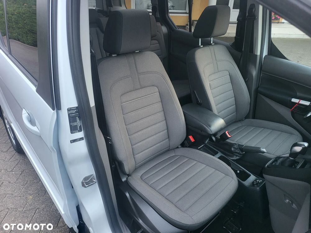 Ford Tourneo Connect Grand - 25